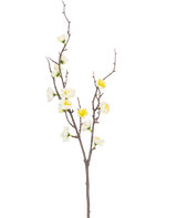 Den konstgjorda grenen Prunus 78 cm vit har en enda brun gren med flera utlöpare, dekorerad med små vita och gula blommor, mot en vanlig vit bakgrund.