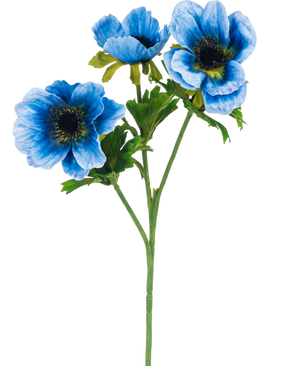 Den konstgjorda blommanemonen dubbel 56 cm blå har en enda grön stjälk med tre blå anemonblommor och flera gröna blad, avbildade mot en vanlig vit bakgrund.