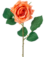 Artificiell blomma Crystal Touch fuktgivande ros har en Real Touch orange blomma med gröna blad och en 43 cm lång stjälk, mot en vanlig vit bakgrund.