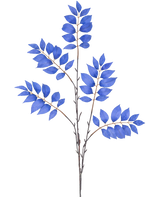 En akvarellillustration av den konstgjorda grenen Fern förgrenad, en konstgjord gren på 83 cm med flera tunna stjälkar och klasar av blå löv, mot en vit bakgrund.