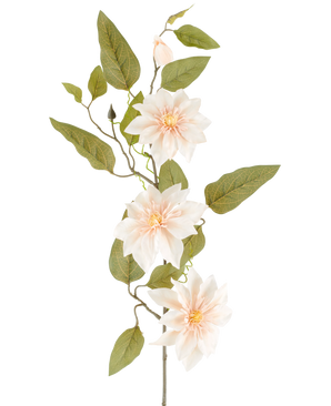 En detaljerad konstgjord blomsterklematis på 81 cm i färgen 'old cream' består av tre ljusrosa blommor, olika gröna blad och några knoppar, mot en vanlig vit bakgrund.