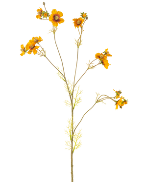 Den konstgjorda blomman Cosmos 95 cm gul har en enda hög stjälk med tunna grenar, var och en dekorerad med klasar av ljusa orange-gula blommor och ömtåliga gröna blad, mot en vanlig vit bakgrund.