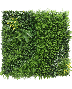Artificiell Hedge Crush 100x100 cm UV är en frodig grön vertikal trädgård med täta, lummiga växter och ormbunkar i olika texturer och gröna toner, arrangerade i ett fyrkantigt mönster mot en vit bakgrund.