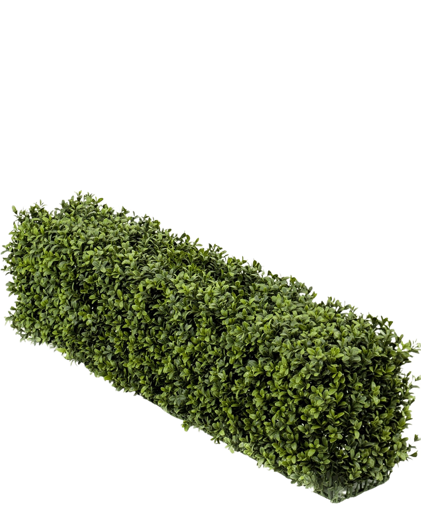 En konstgjord buxbomshäck UV 100x20x25 cm rektangulär häck har täta gröna konstgjorda buxbomsblad mot en vanlig vit bakgrund.