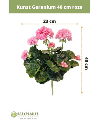 Konstgjord Pelargon 40 cm rosa med gröna blad, 23 cm bred. Visas mot en vit bakgrund med storleksetiketter och Easyplants Kunstplanten-loggan längst ner.