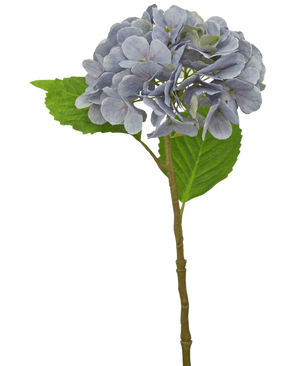 Artificiell Hydrangea Deluxe 55 cm lila har en enda ljuslila stjälk med rundade kronblad och två gröna blad, mot en vit bakgrund.